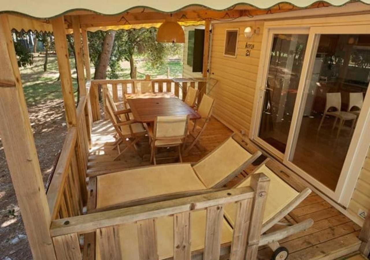 Camping Bijela Uvala - Eurocamp I Homair Пореч Номер фото